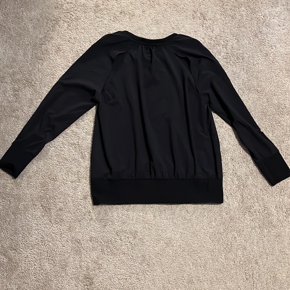 Fabletics Pullover - Picture 5 of 6